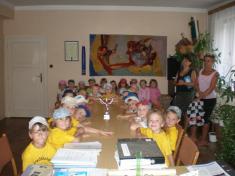 Návštěva dětí z&nbsp;MŠ v&nbsp;kanceláři starosty - 28.6.2012